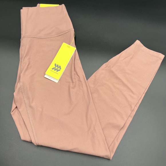 All in motion everyday high rise 7/8 soft high stretch ribbed fabric. Size small - Picture 1 of 7